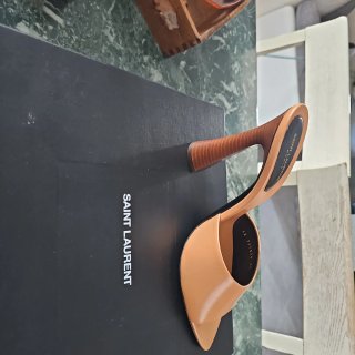 Saint Laurent Sandali Paris