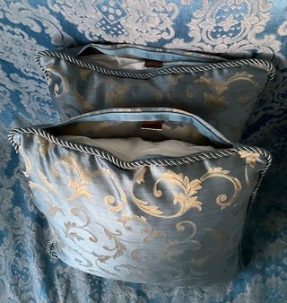 Set 2 Cuscini Damascati Azzurro/Oro 40x40
