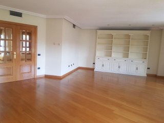 Piso en alquiler en Paseo Constitución - Las Damas en Zaragoza