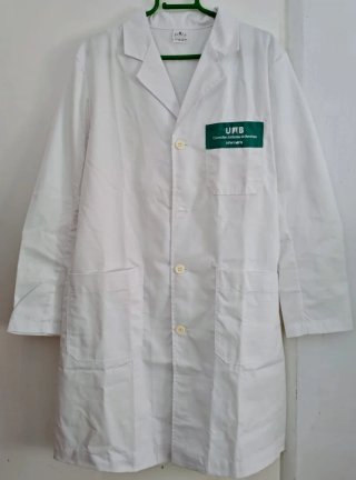 Bata UAB Enfermería Talla M | Nueva sin usar