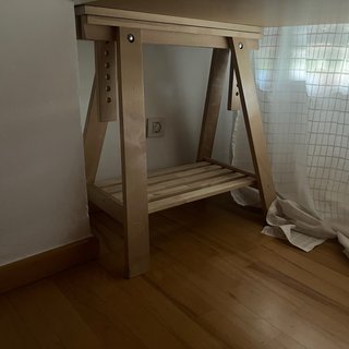 Caballete de madera Ikea