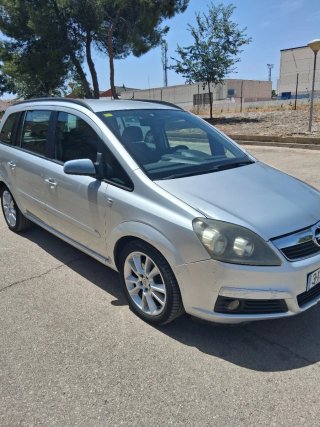 Opel Zafira 2005
