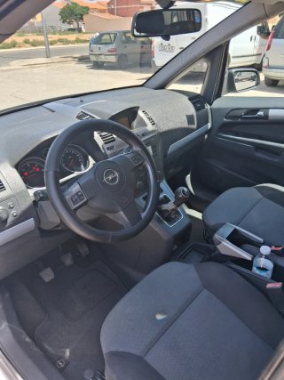 Opel Zafira 2005
