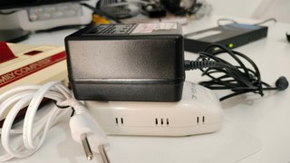 Nintendo Famicom + EverDrive N8 Krikzz