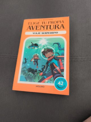 Elige tu propia aventura - Viaje submarino