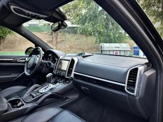 Porsche Cayenne 2014