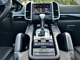 Porsche Cayenne 2014