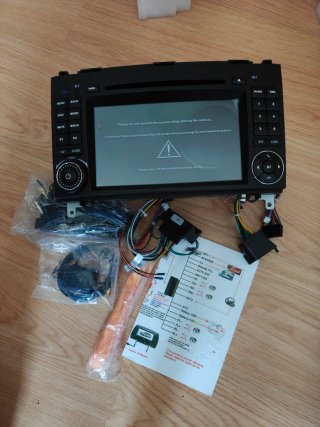 Radio Mercedes Benz W169), Clase B (W245) y Sprint
