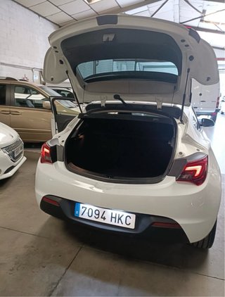 Opel Astra j GTC