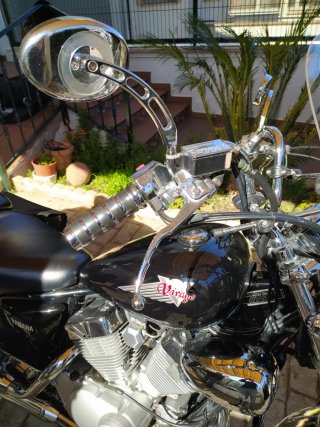 Yamaha Virago 250 Cruiser Negra