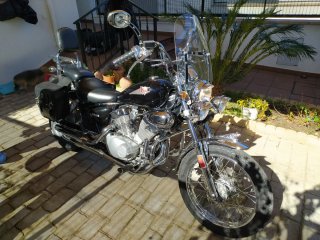 Yamaha Virago 250 Cruiser Negra