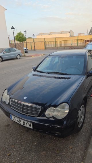Mercedes-Benz Classe C (206) 2002