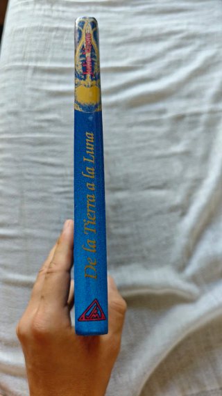 Libro "De la Tierra a la Luna" - Julio Verne