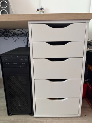 Mesa escritorio IKEA LAGKAPTEN con cajoneras ALEX
