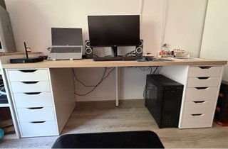 Mesa escritorio IKEA LAGKAPTEN con cajoneras ALEX
