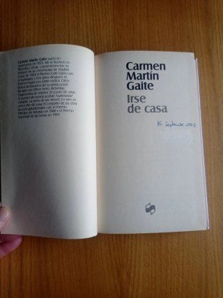 Irse de casa, Carmen Martín Gaite