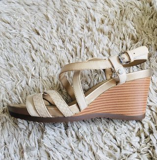 Sandalias Geox Cuña Beige Talla 40