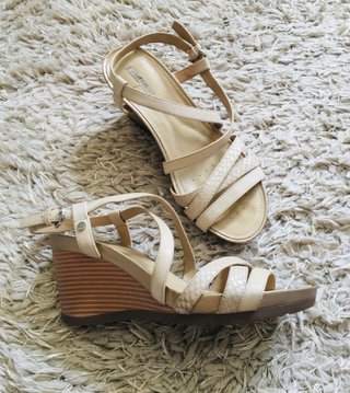 Sandalias Geox Cuña Beige Talla 40