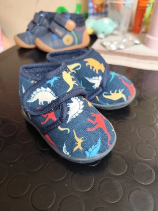 Conjunto de zapatos para bebé