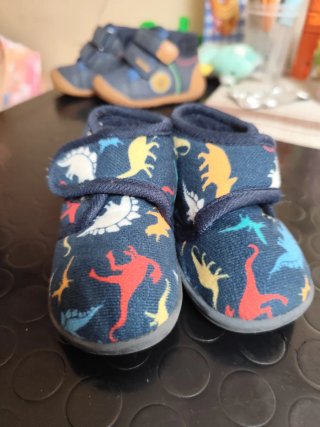 Conjunto de zapatos para bebé