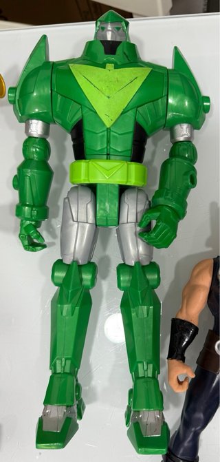 Lote 23 Figuras Superhéroes Marvel DC