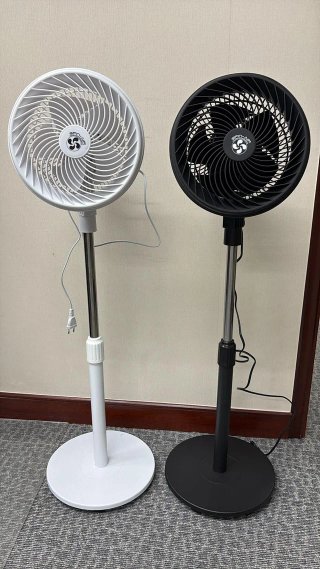 Ventilador de Pie 70W 25,4cm 3 Velocidades