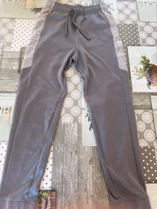 Chándal Nike Gris con Capucha
