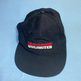Gorra Marlboro Unlimited Negra