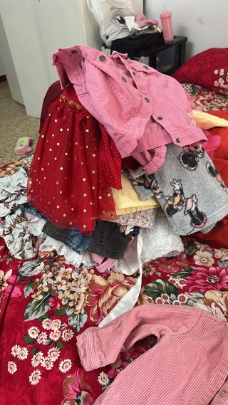 Bañera plegable bebé y ropa