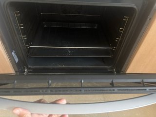 Horno Zanussi Averiado . El ventilador no para ,