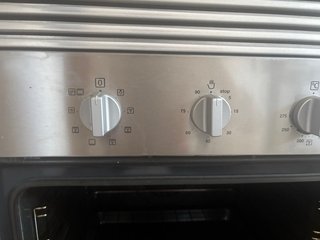 Horno Zanussi Averiado . El ventilador no para ,