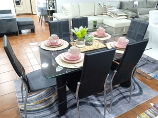 Mesa Cristal de 150cm + 6 Sillas Negras