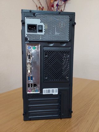 Ordenador i5 7500 18GB RAM SSD Wifi