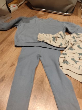 Conjunto 4 años: Sudadera y Leggings