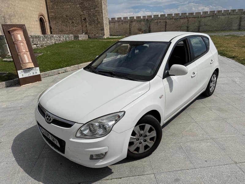 Hyundai i30 2008 - foto 1