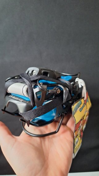 Crampones BLUE ICE Harían  NUEVOS