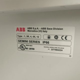 Armario cuadro eléctrico ABB IP66 69.5x58x25cm