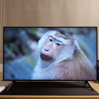 Samsung Crystal UHD 43 4K Smart TV