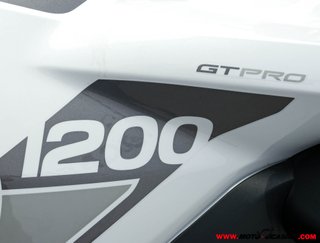 TRIUMPH TIGER 1200 GT PRO