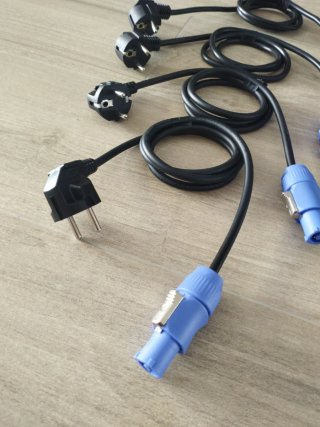 4 Cables Powercon a Schuko Macho 120cm