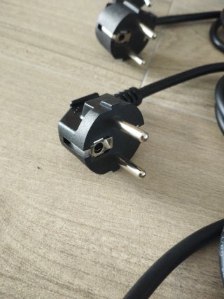 4 Cables Powercon a Schuko Macho 120cm