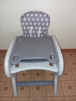 Trona convertible de bebé con funda de estrellas