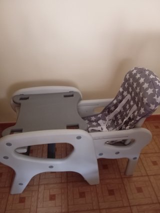 Trona convertible de bebé con funda de estrellas