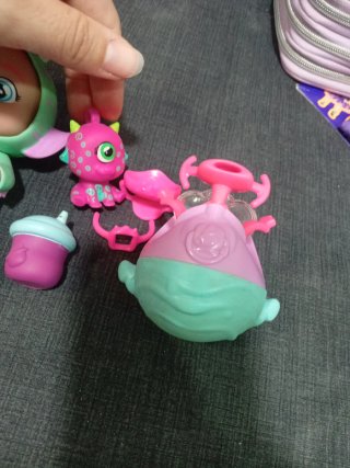 Bebé Llorón con mascota y accesorios