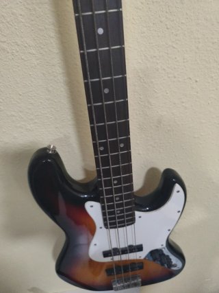 Bajo Eléctrico XP Tobacco Sunburst