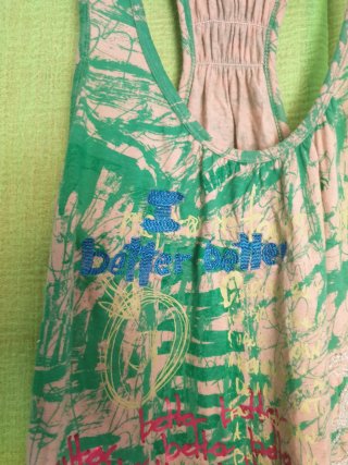 Top Desigual beige e verde