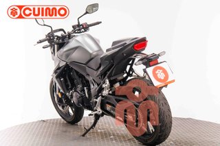 HONDA CB 750 HORNET