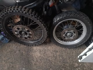 Kawasaki KLE 500 Adventure Moto