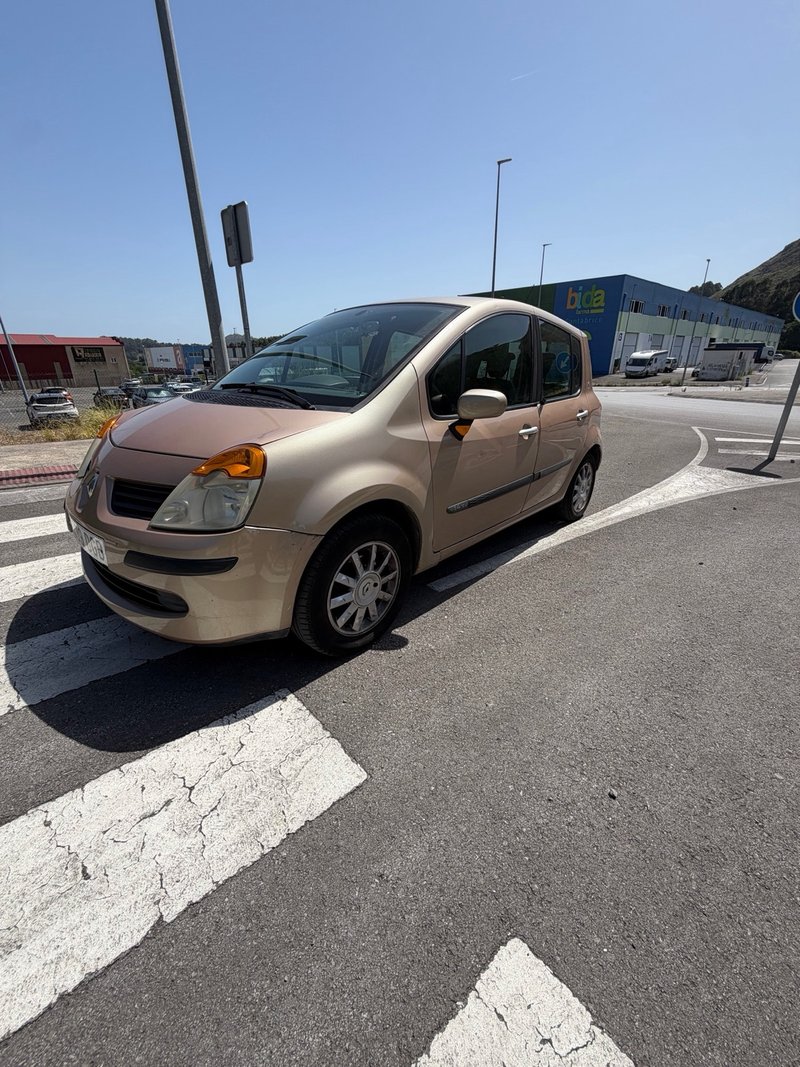 Renault Modus  – Económico y muy práctico - foto 1