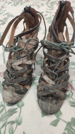 Tacones Mustang